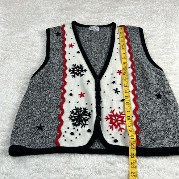 Vintage Napa Valley Petites snowflake sweater vest, size Large - Picture 4 of 6
